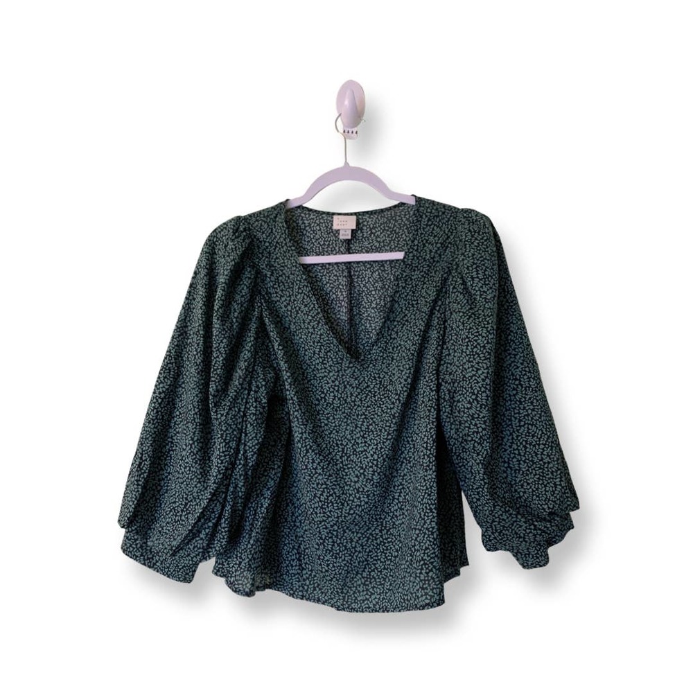 A New Day Womens Top size Medium